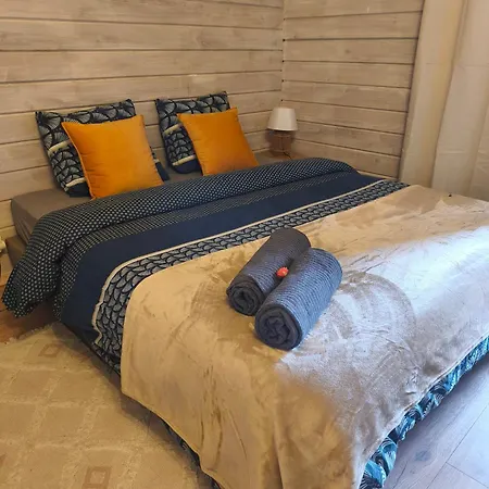 D'exception Avec Sauna Et Jacuzzi - Vue Imprenable Sur La Campagne Chalet