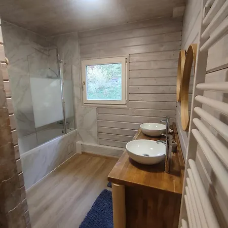 D'exception Avec Jacuzzi Sauna Et Piscine - Proche Station Du Retord